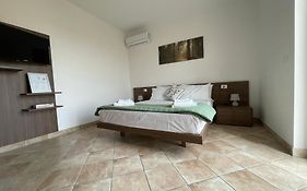 Maison De Cheeramie - Tourist Apartments Tra Mare E Etna