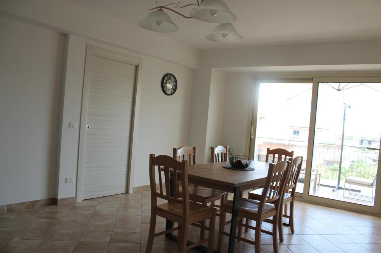 Maison De Cheeramie - Tourist Apartments Tra Mare E Etna Mascali Buitenkant foto