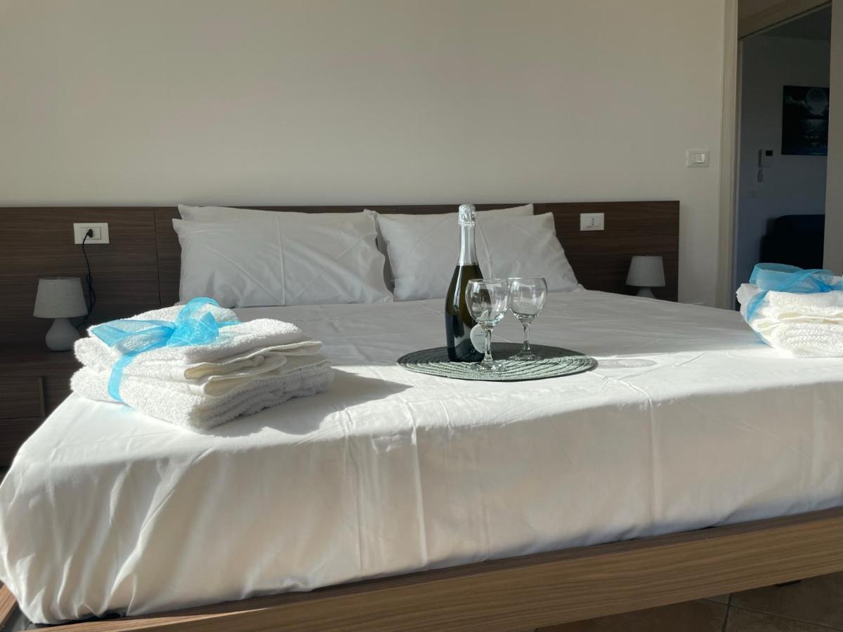 Maison De Cheeramie - Tourist Apartments Tra Mare E Etna Mascali Buitenkant foto