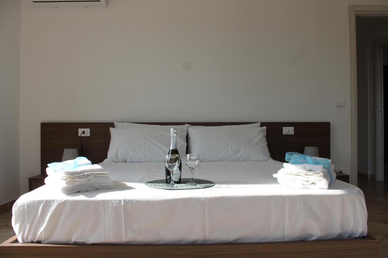 Maison De Cheeramie - Tourist Apartments Tra Mare E Etna Mascali Buitenkant foto