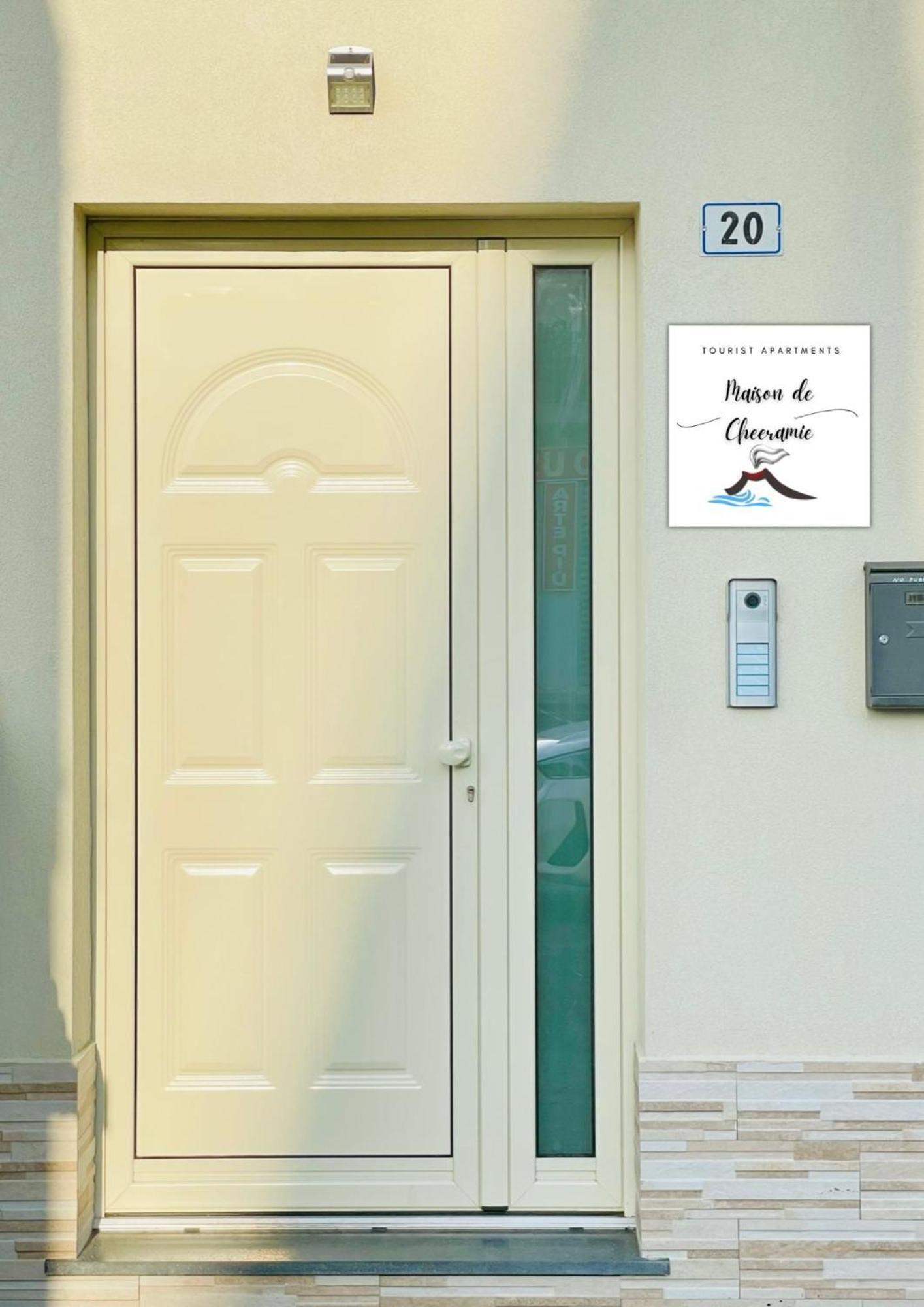 Maison De Cheeramie - Tourist Apartments Tra Mare E Etna Mascali Buitenkant foto