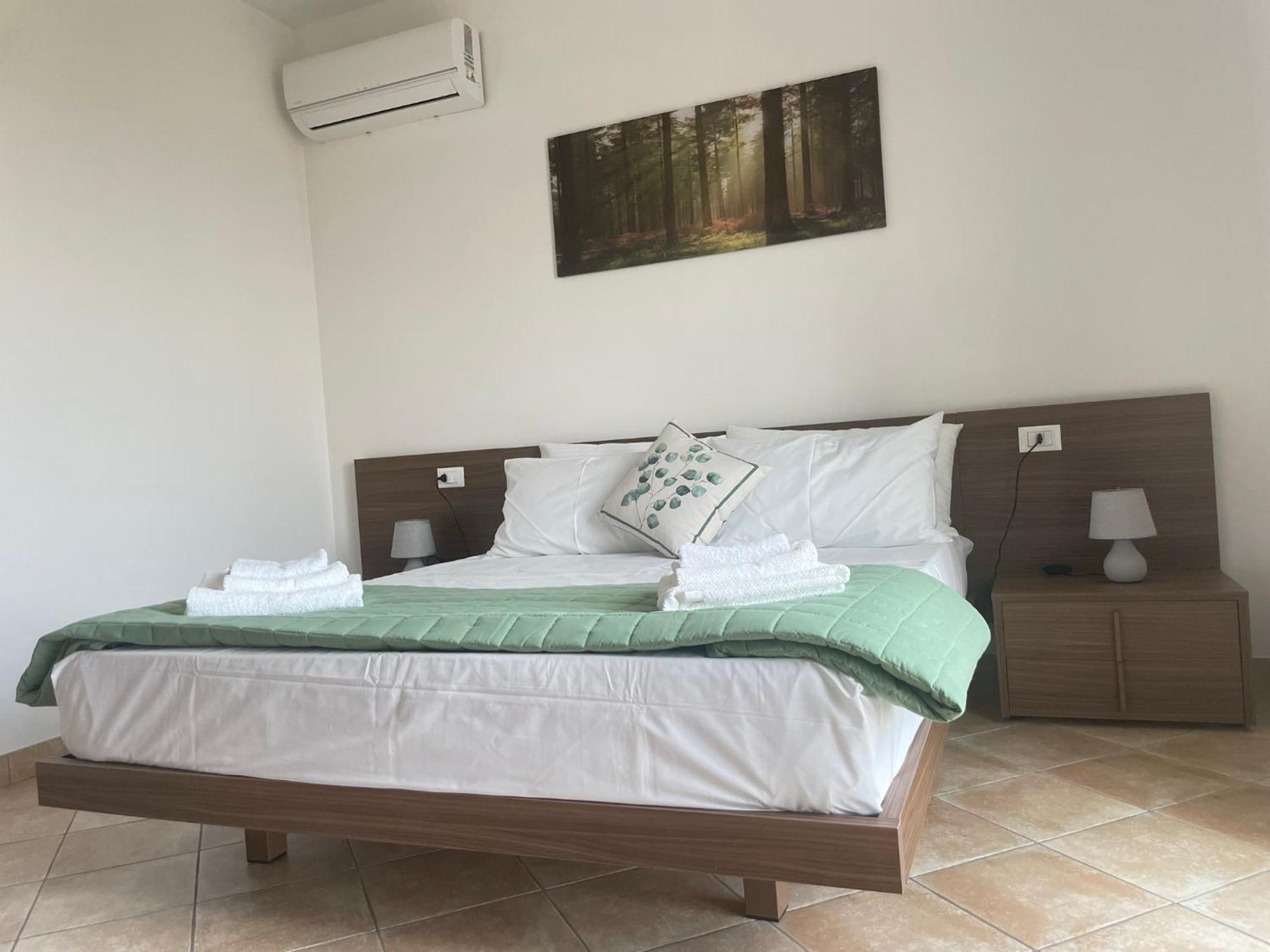Maison De Cheeramie - Tourist Apartments Tra Mare E Etna Mascali Buitenkant foto